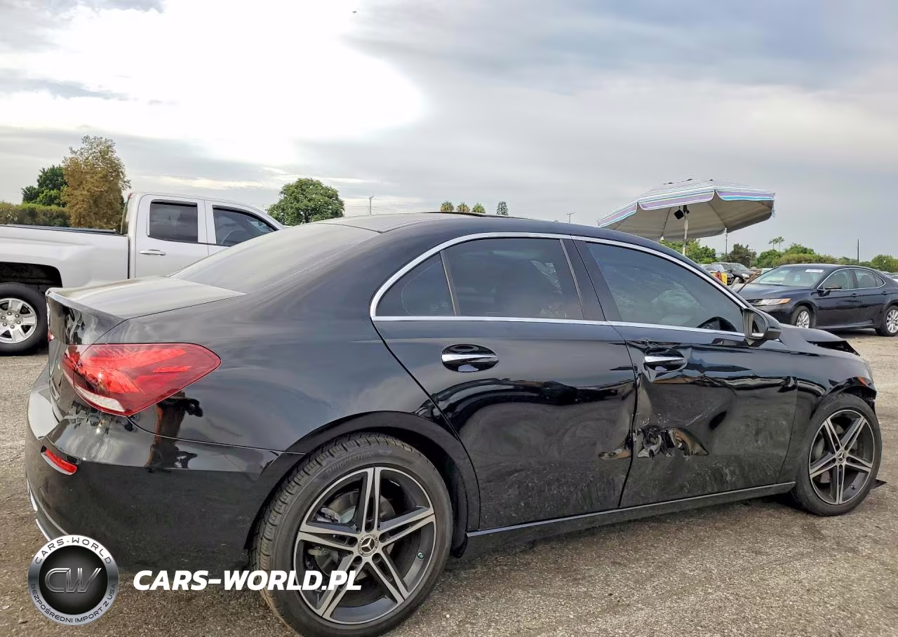 2022 Mercedes-Benz A 220 VIN:W1K3G4EB3NJ371624 - 3