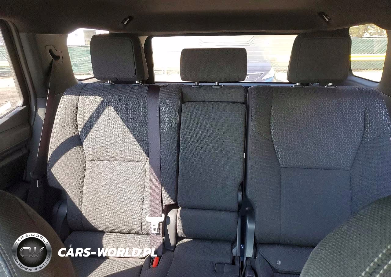 2025 Toyota 4Runner Sr5 VIN:JTEVA5BR1S5016611 - 10