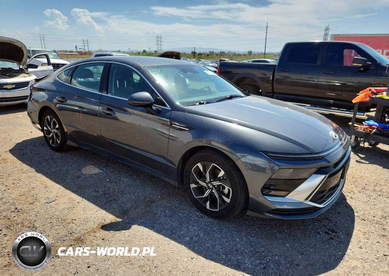 2025 Hyundai Sonata Sel VIN:KMHL64JA8SA478265 - 4