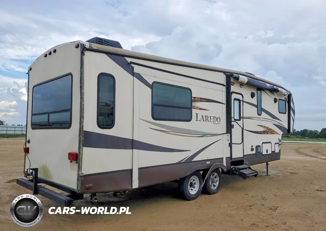 2015 Keystone Laredo Camper VIN:4YDF29527FK600737 - 4