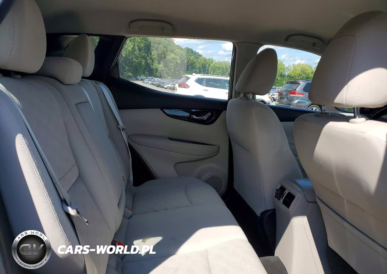 2018 Nissan Rogue Sport Sv VIN:JN1BJ1CR2JW206783 - 11