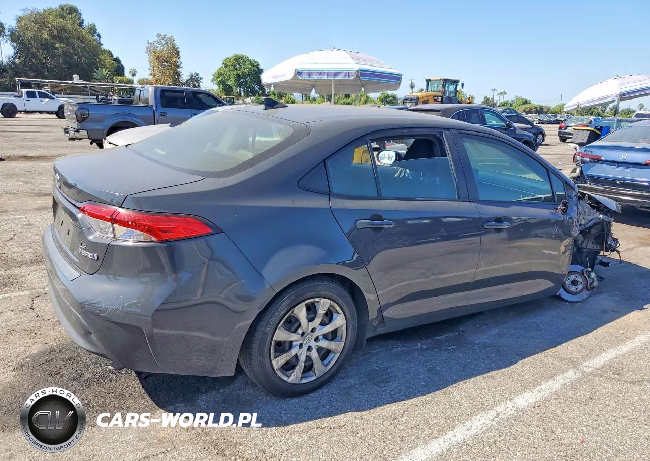 2023 Toyota Corolla Hybrid Le VIN:JTDBCMFE7P3023391 - 3