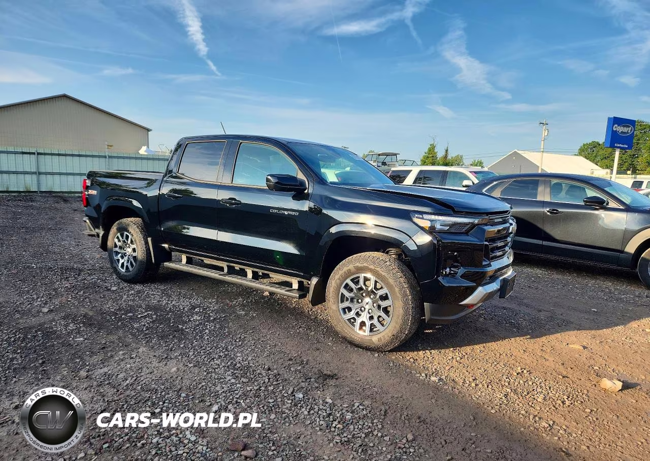 2026 Chevrolet Colorado Z71 VIN:1GCPTDEK7T1201478 - 4