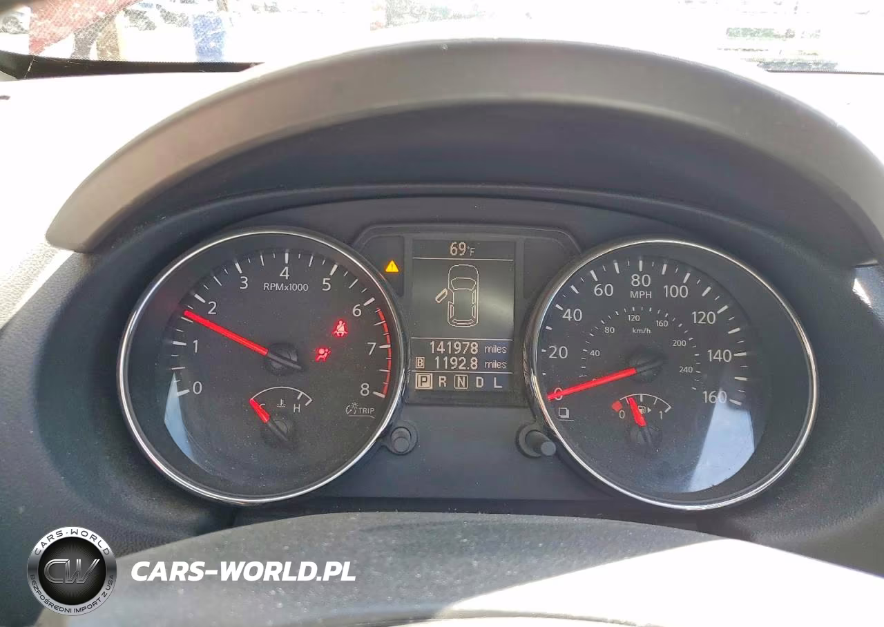 2012 Nissan Rogue S VIN:JN8AS5MV2CW358689 - 9