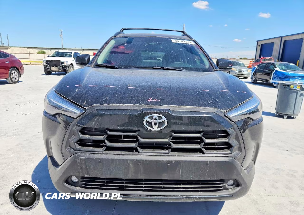 2026 Toyota Corolla Cross Xle VIN:7MUDAAAGXTV191868 - 5