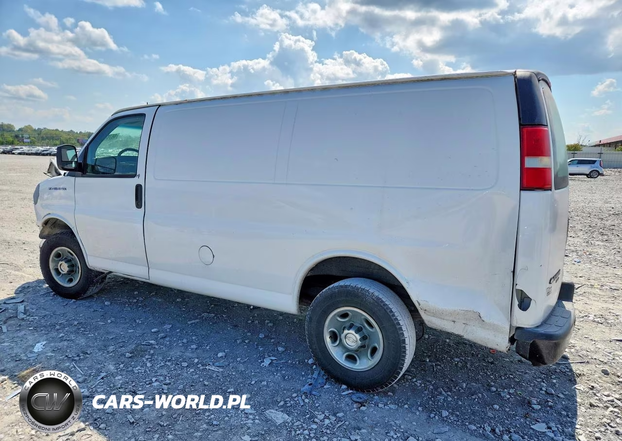 2013 Chevrolet Express G2500 VIN:1GCWGFFA1D1105347 - 2