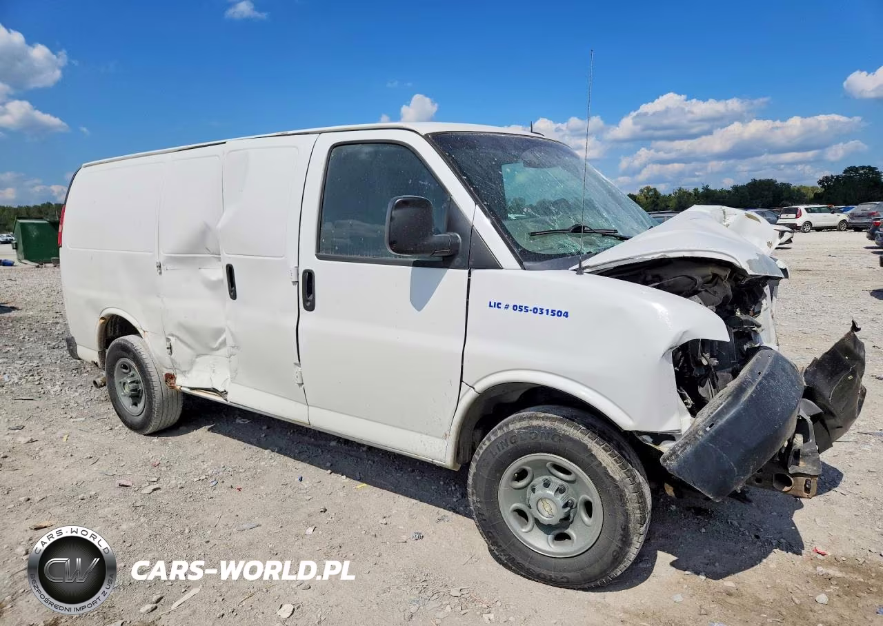 2013 Chevrolet Express G2500 VIN:1GCWGFFA1D1105347 - 4
