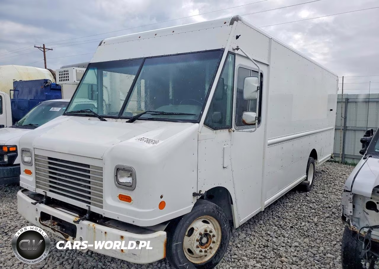 2015 Ford F59 Delivery Truck