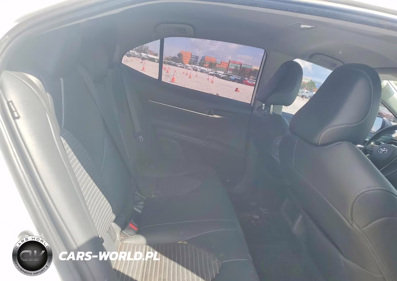 2020 Toyota Camry Se Nightshade VIN:4T1G11AK8LU356139 - 10