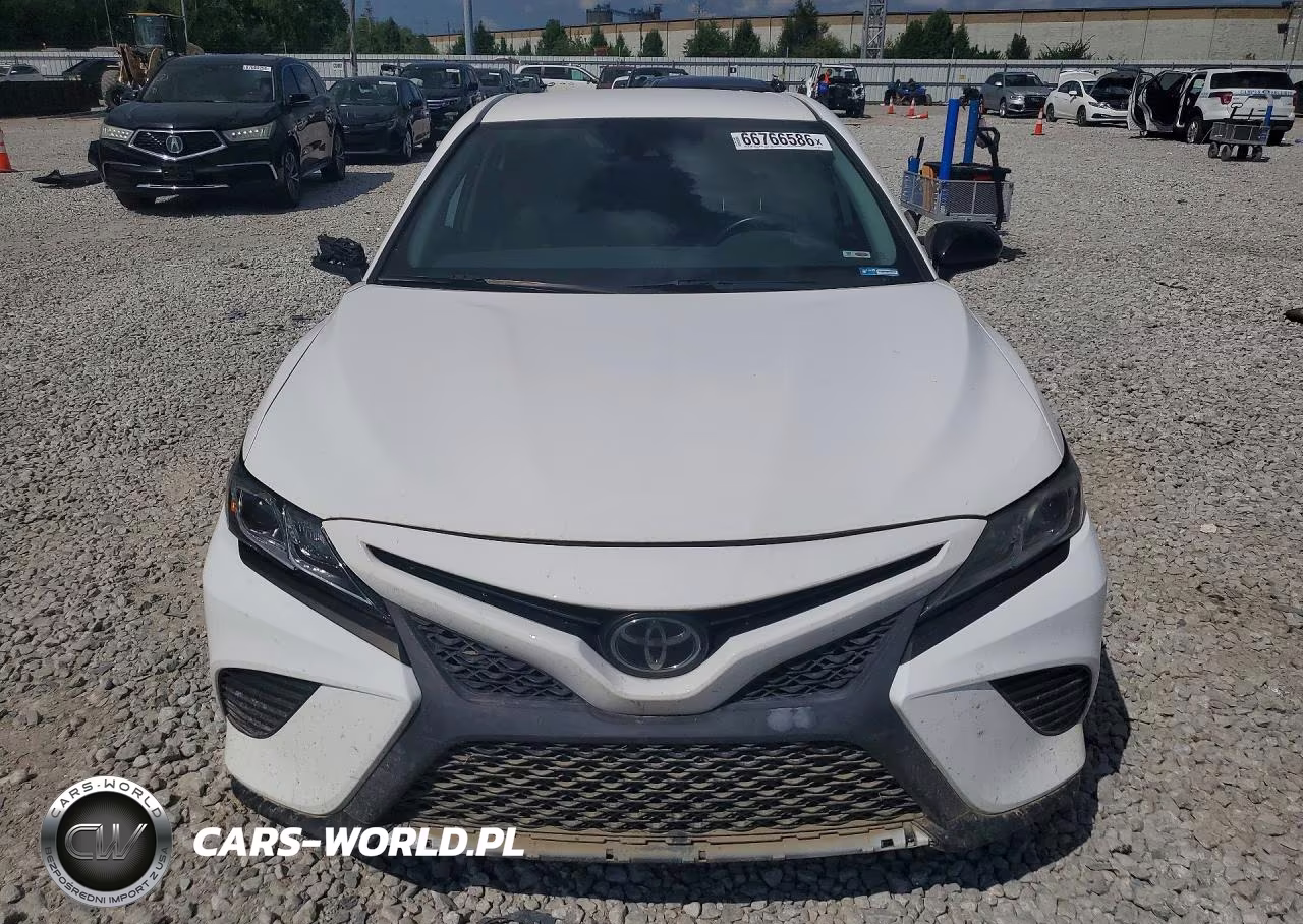 2020 Toyota Camry Se Nightshade VIN:4T1G11AK8LU356139 - 5