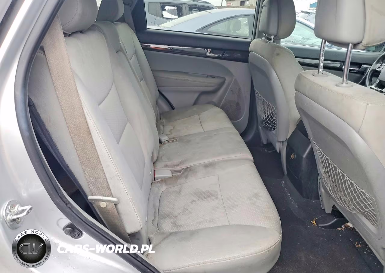 2013 Kia Sorento Lx VIN:5XYKT3A61DG423142 - 11
