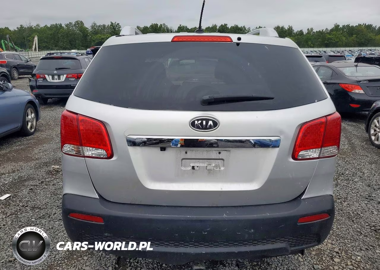 2013 Kia Sorento Lx VIN:5XYKT3A61DG423142 - 6