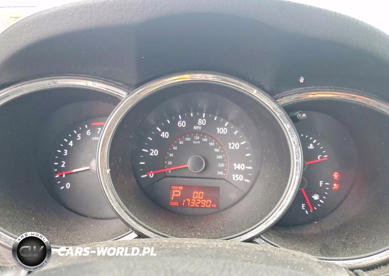 2013 Kia Sorento Lx VIN:5XYKT3A61DG423142 - 9