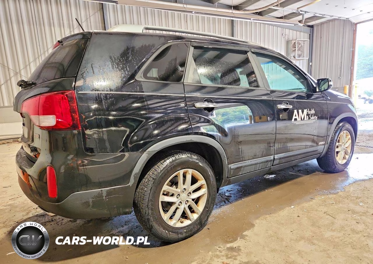 2014 Kia Sorento Lx VIN:5XYKTDA70EG469206 - 3