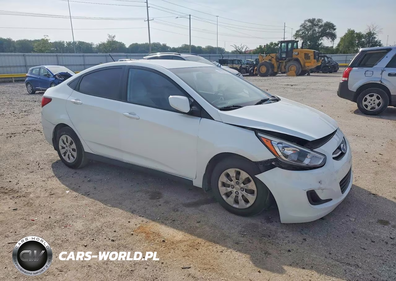 2015 Hyundai Accent Gls VIN:KMHCT4AE9FU846727 - 4