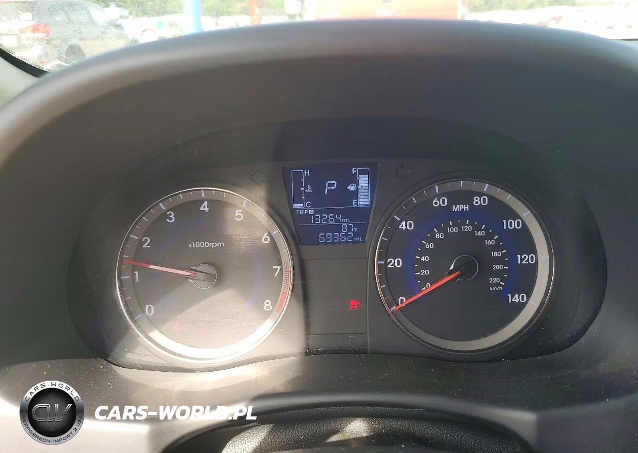 2015 Hyundai Accent Gls VIN:KMHCT4AE9FU846727 - 9