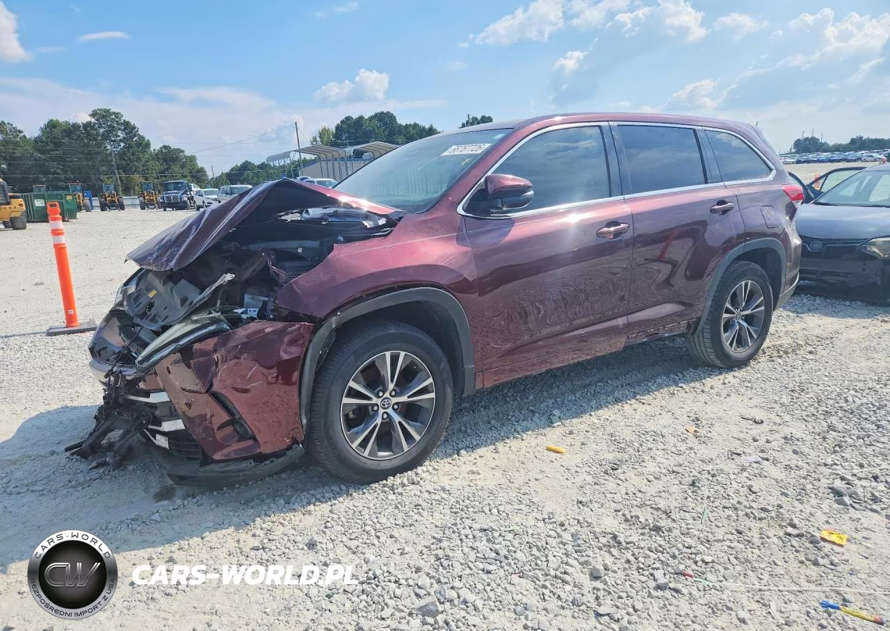 2018 Toyota Highlander Le