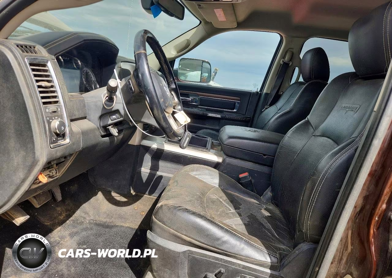 2015 Ram 1500 Laramie VIN:1C6RR7VM2FS541069 - 7