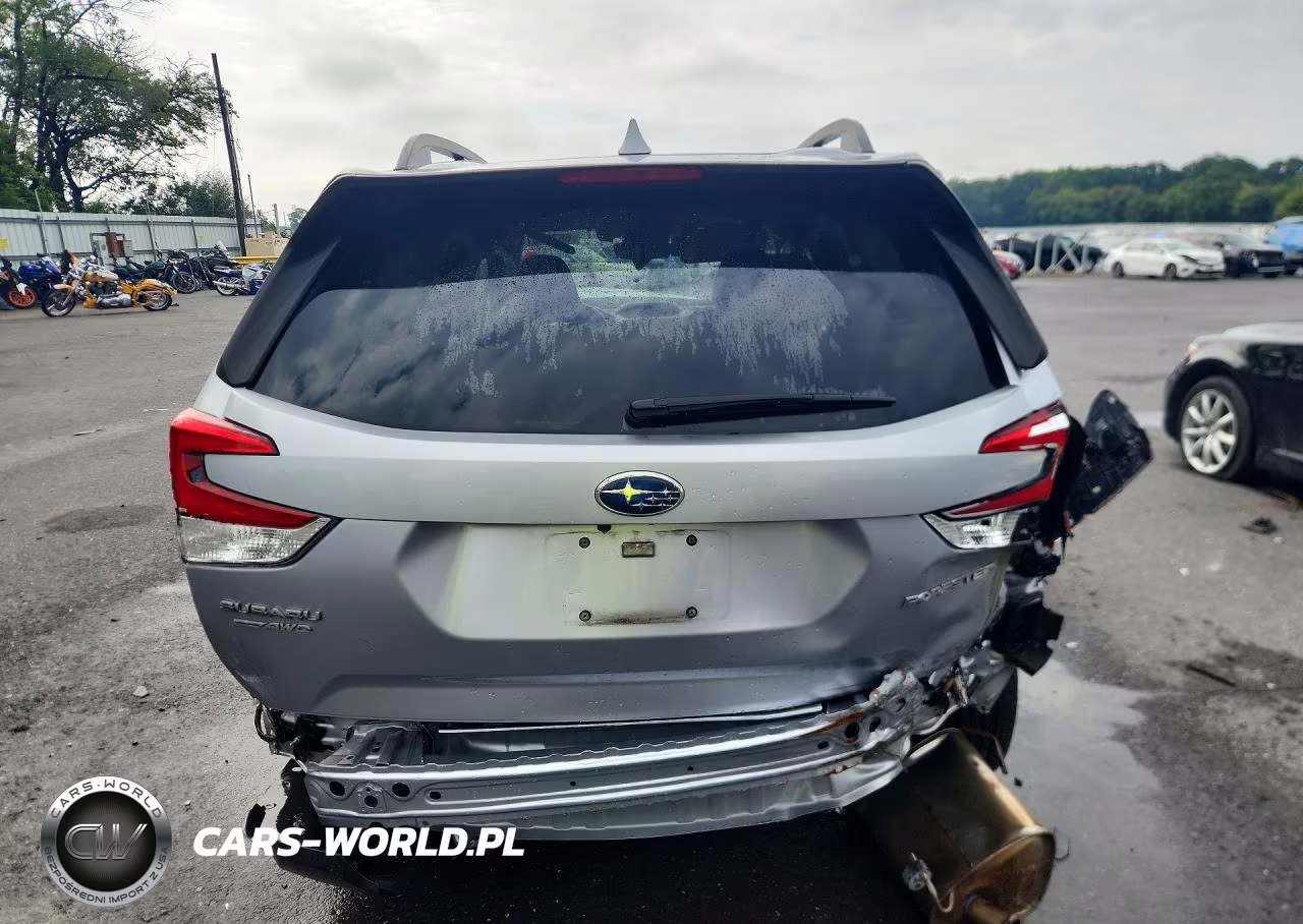 2020 Subaru Forester Premium VIN:JF2SKAJC9LH416184 - 6