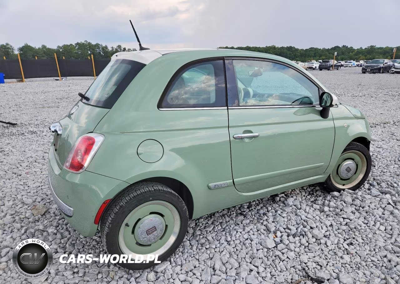 2014 Fiat 500 Lounge VIN:3C3CFFCR1ET288117 - 3