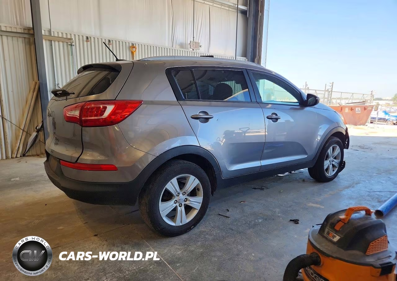 2013 Kia Sportage Lx VIN:KNDPB3A22D7430622 - 3