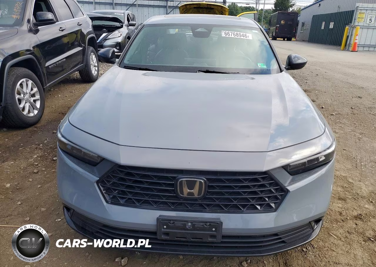 2023 Honda Accord Hybrid Sport-L VIN:1HGCY2F77PA029569 - 5