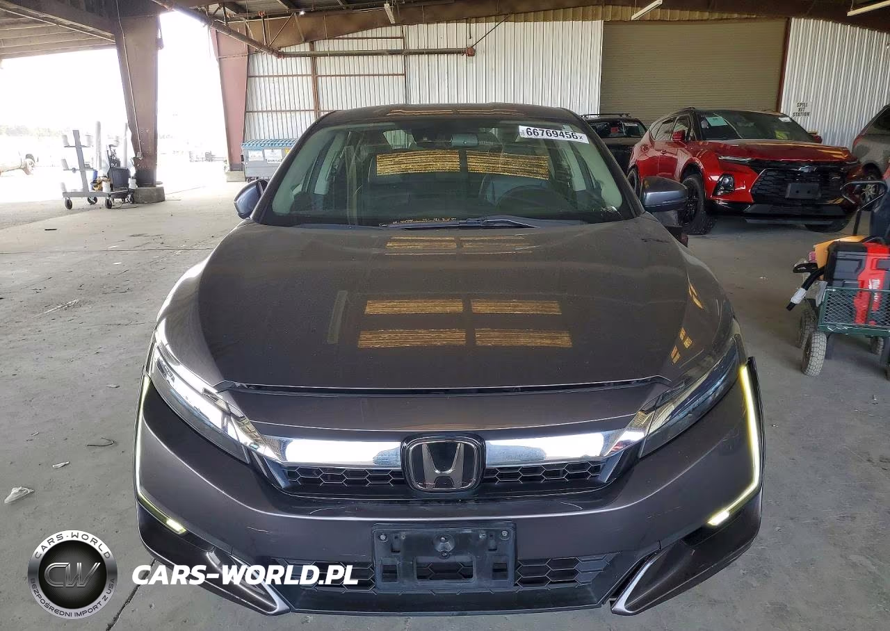 2018 Honda Clarity VIN:JHMZC5F15JC015295 - 5