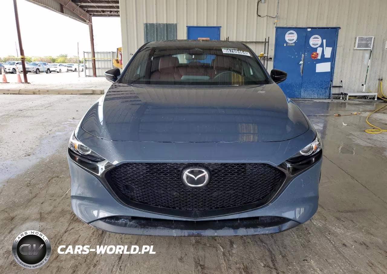 2024 Mazda 3 Preferred VIN:JM1BPBLM3R1707065 - 5