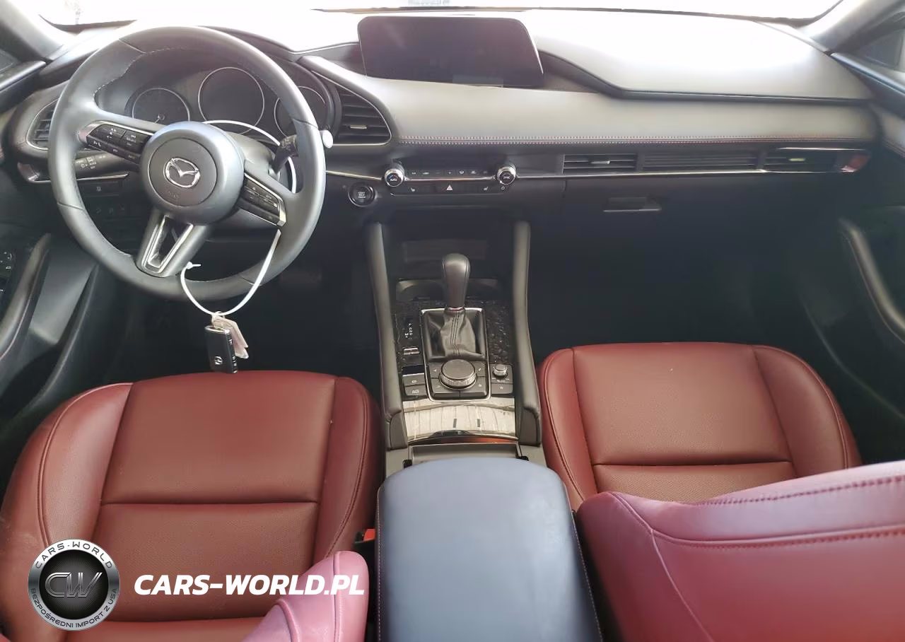 2024 Mazda 3 Preferred VIN:JM1BPBLM3R1707065 - 8