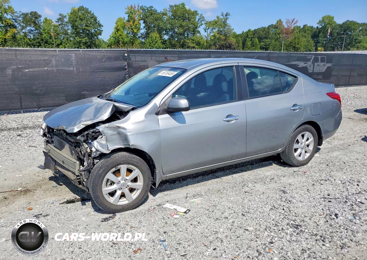 2012 Nissan Versa 1.6 S