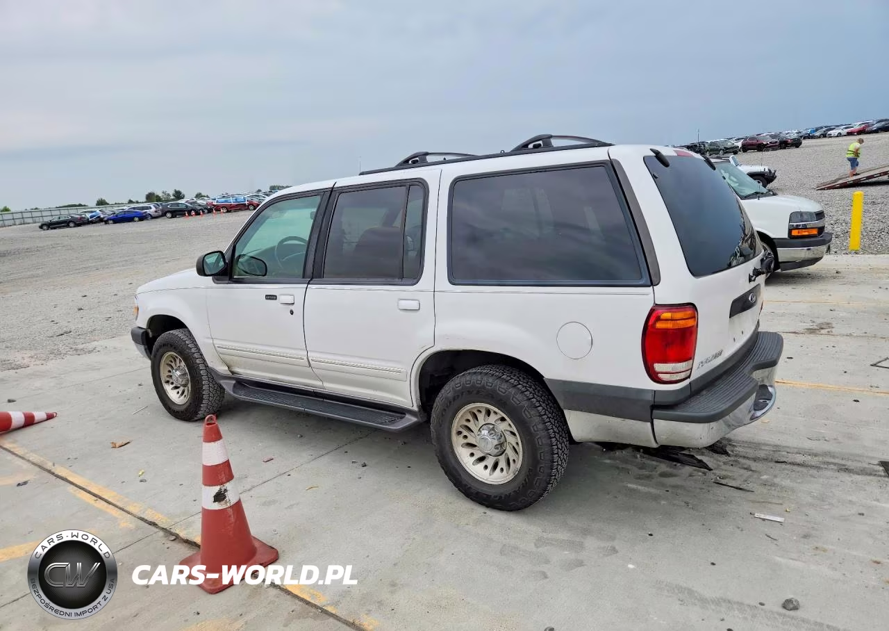 1999 Ford Explorer VIN:1FMZU34E9XZB97643 - 2