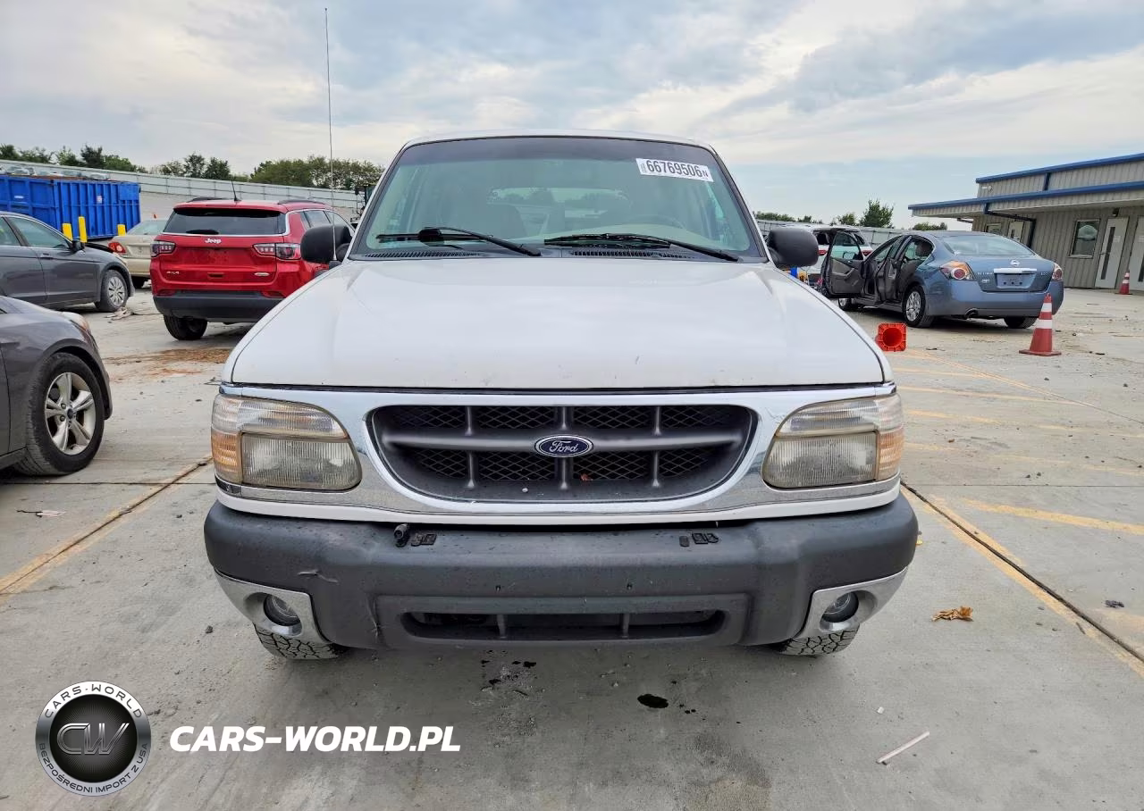 1999 Ford Explorer VIN:1FMZU34E9XZB97643 - 5