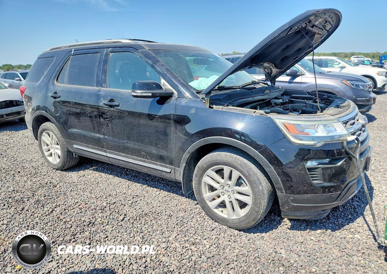 2018 Ford Explorer Xlt VIN:1FM5K8D84JGA83001 - 4