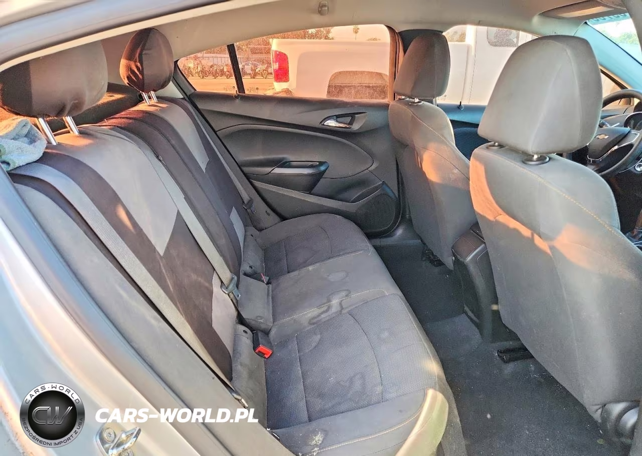 2019 Chevrolet Cruze Ls VIN:1G1BC5SM1K7126013 - 10