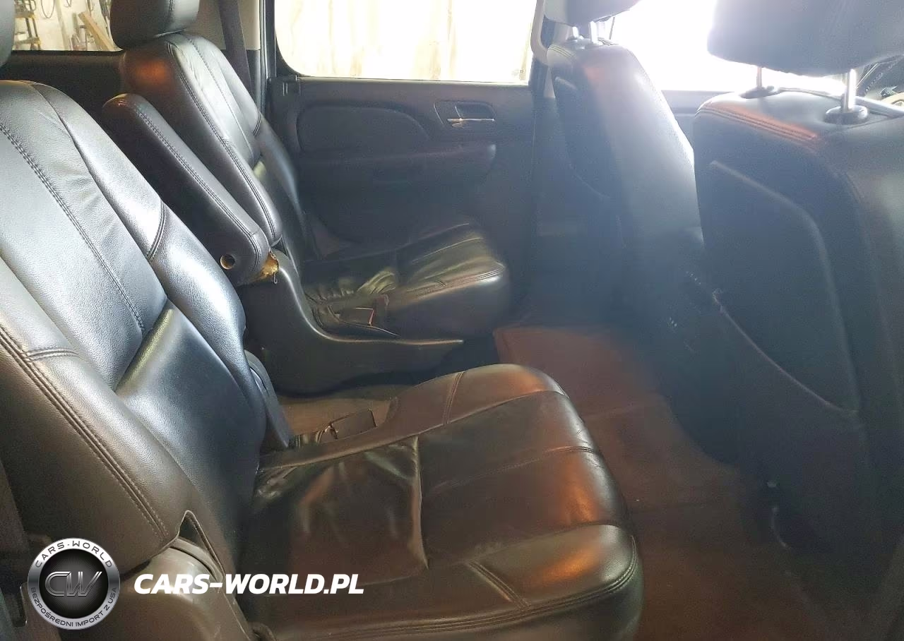 2011 Chevrolet Suburban K1500 Lt VIN:1GNSKJE30BR249318 - 11