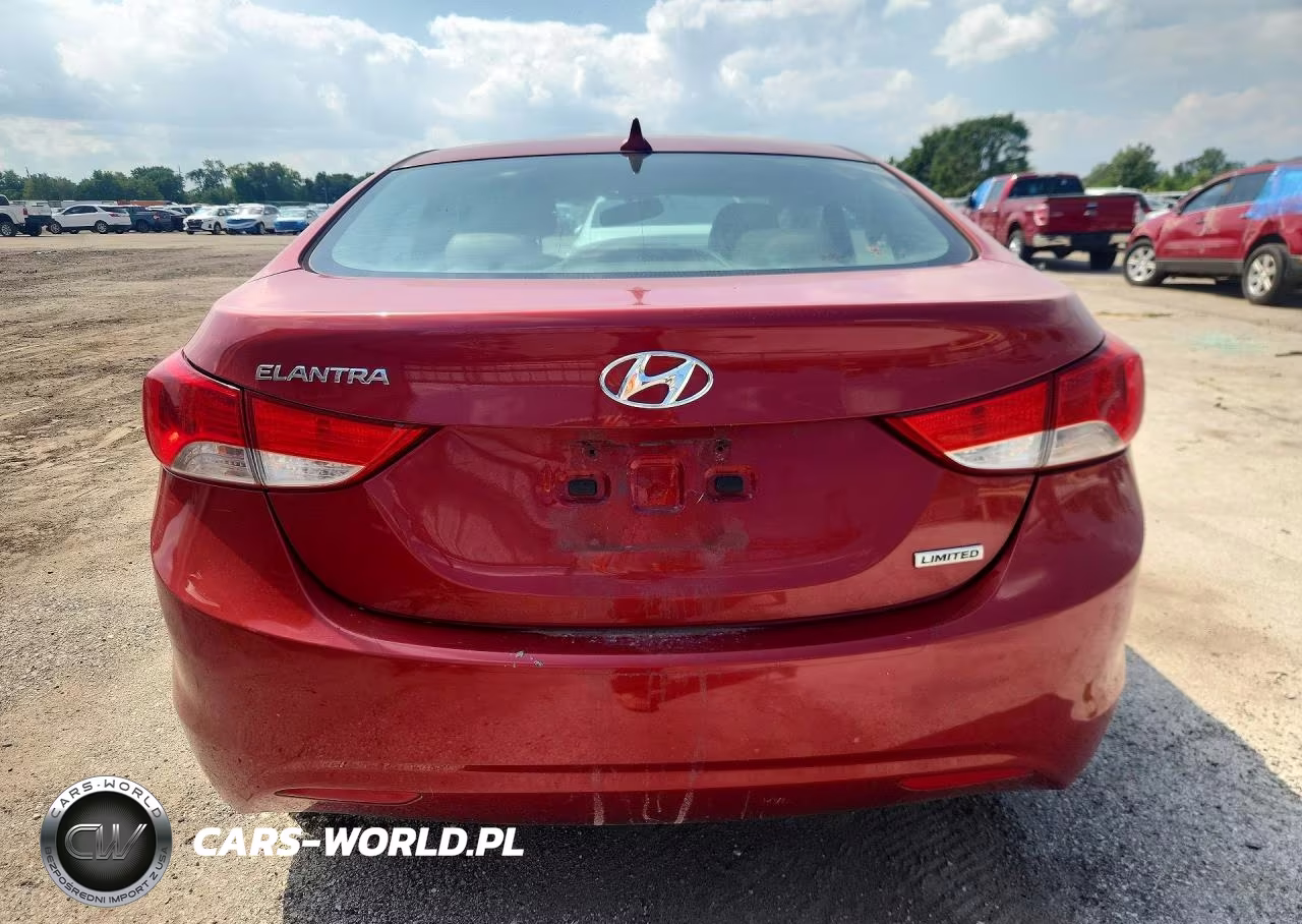 2013 Hyundai Elantra Limited VIN:KMHDH4AE4DU527142 - 6