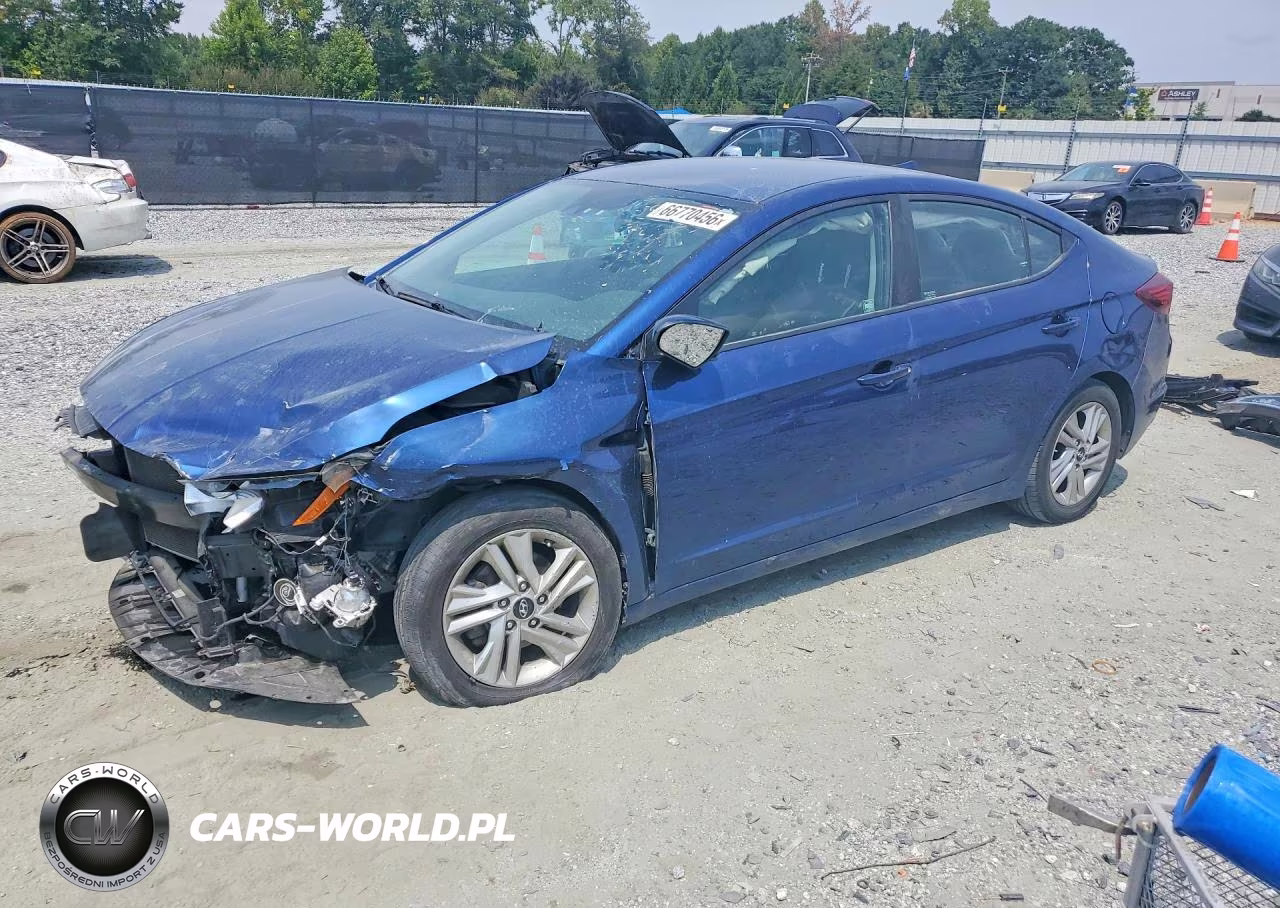 2020 Hyundai Elantra Sel VIN:5NPD84LFXLH557880 - 1