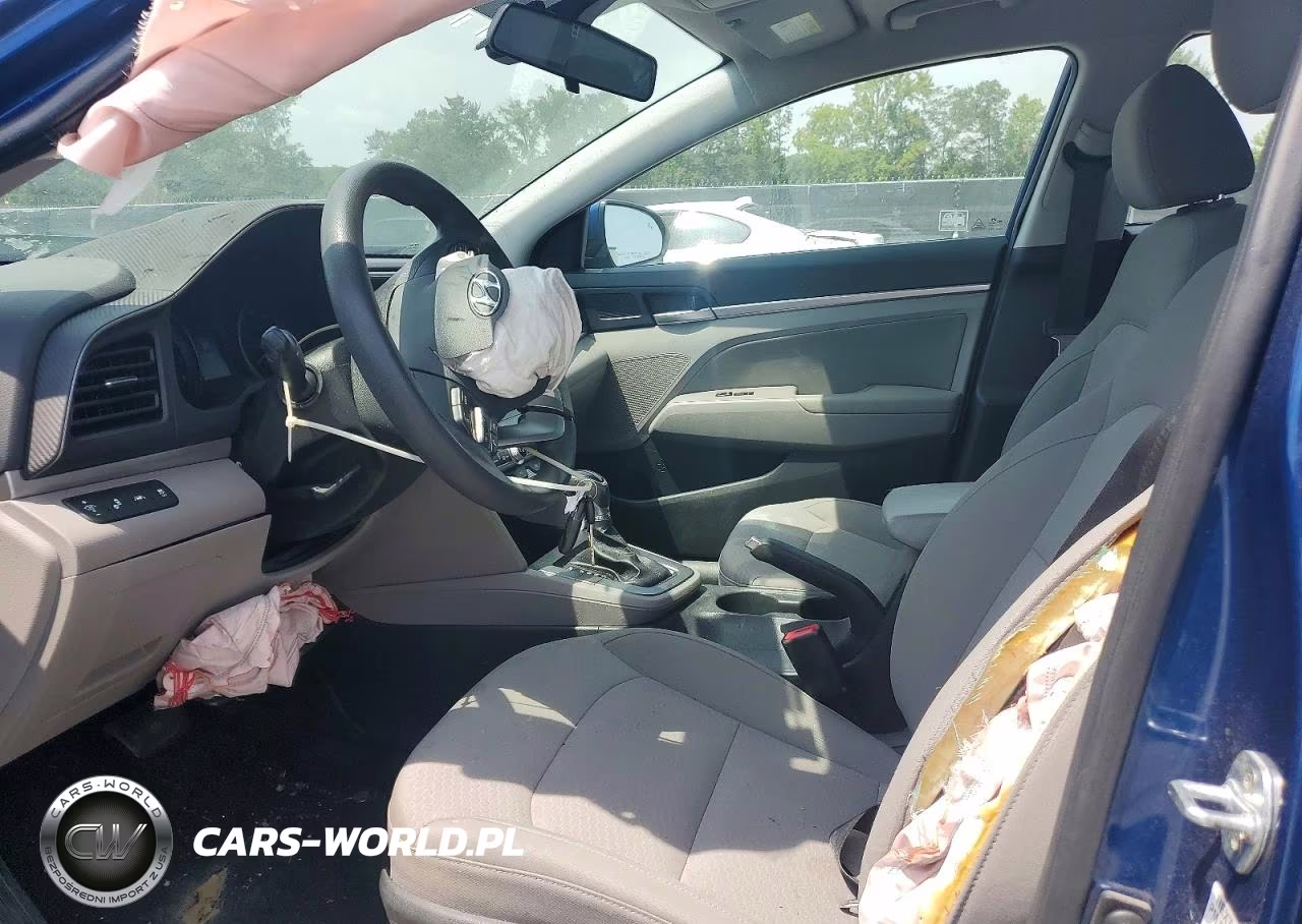 2020 Hyundai Elantra Sel VIN:5NPD84LFXLH557880 - 7