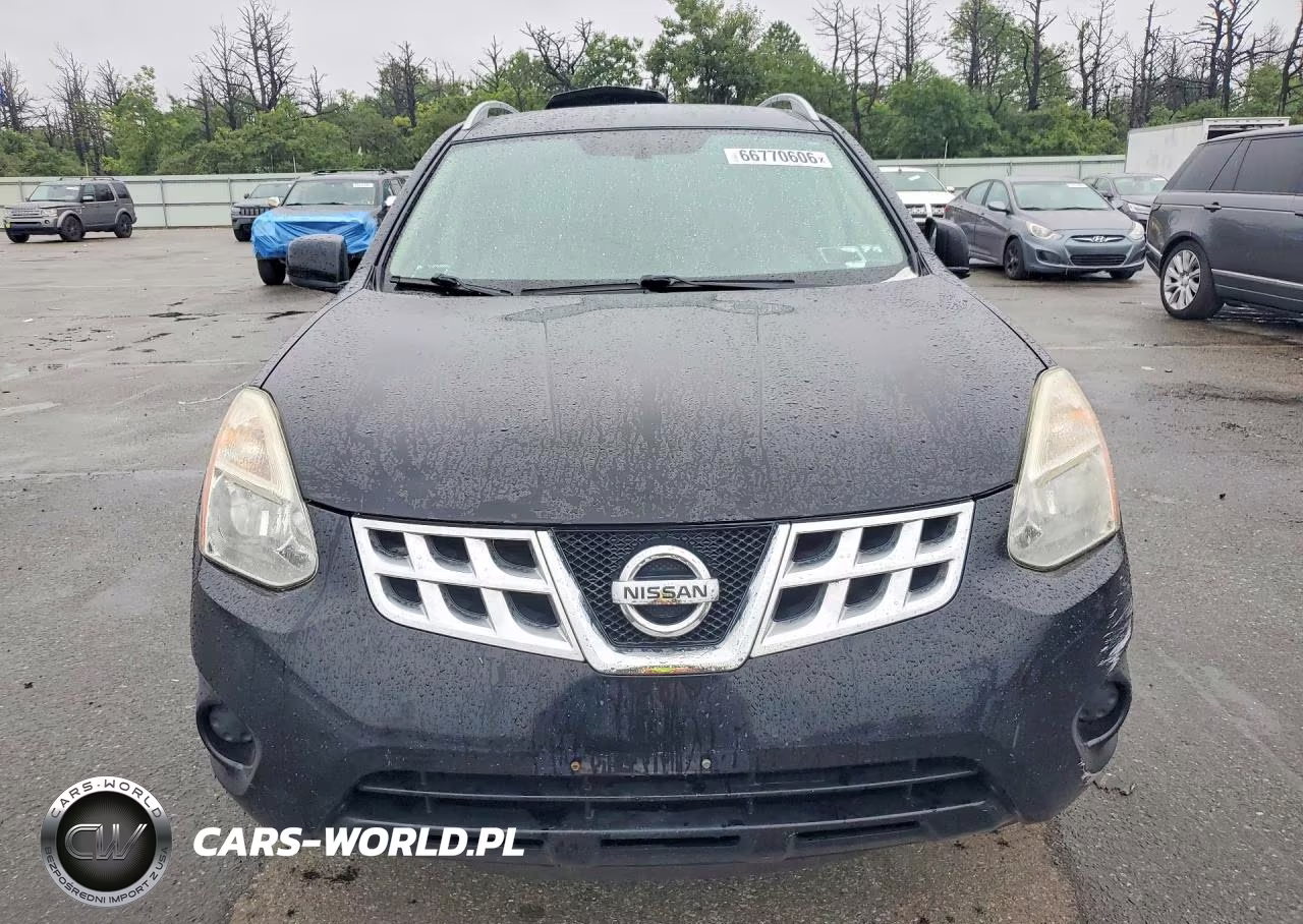 2011 Nissan Rogue S VIN:JN8AS5MV0BW678317 - 5