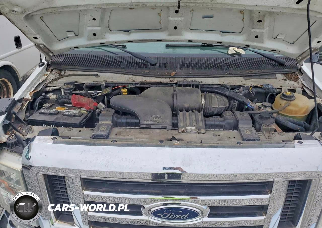 2013 Ford Econoline E350 Super Duty Cutaway Van VIN:1FDEE3FS8DDA20735 - 12