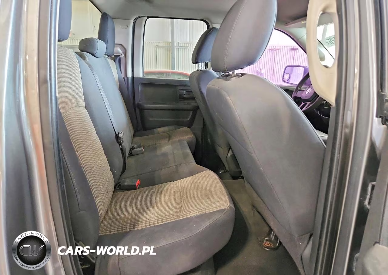2011 Dodge Ram 1500 VIN:1D7RV1GP1BS640992 - 10