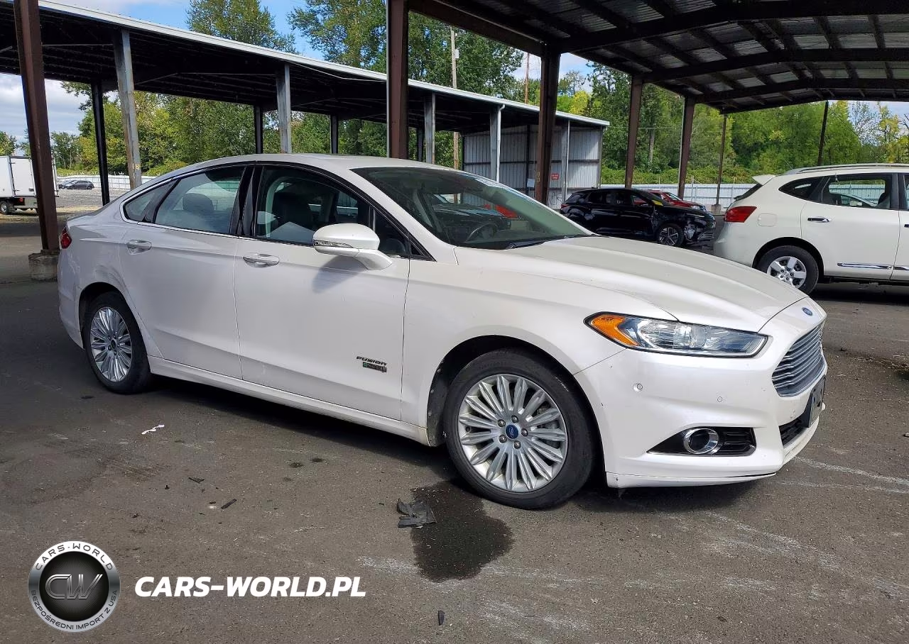 2013 Ford Fusion Se Phev VIN:3FA6P0PUXDR254762 - 4