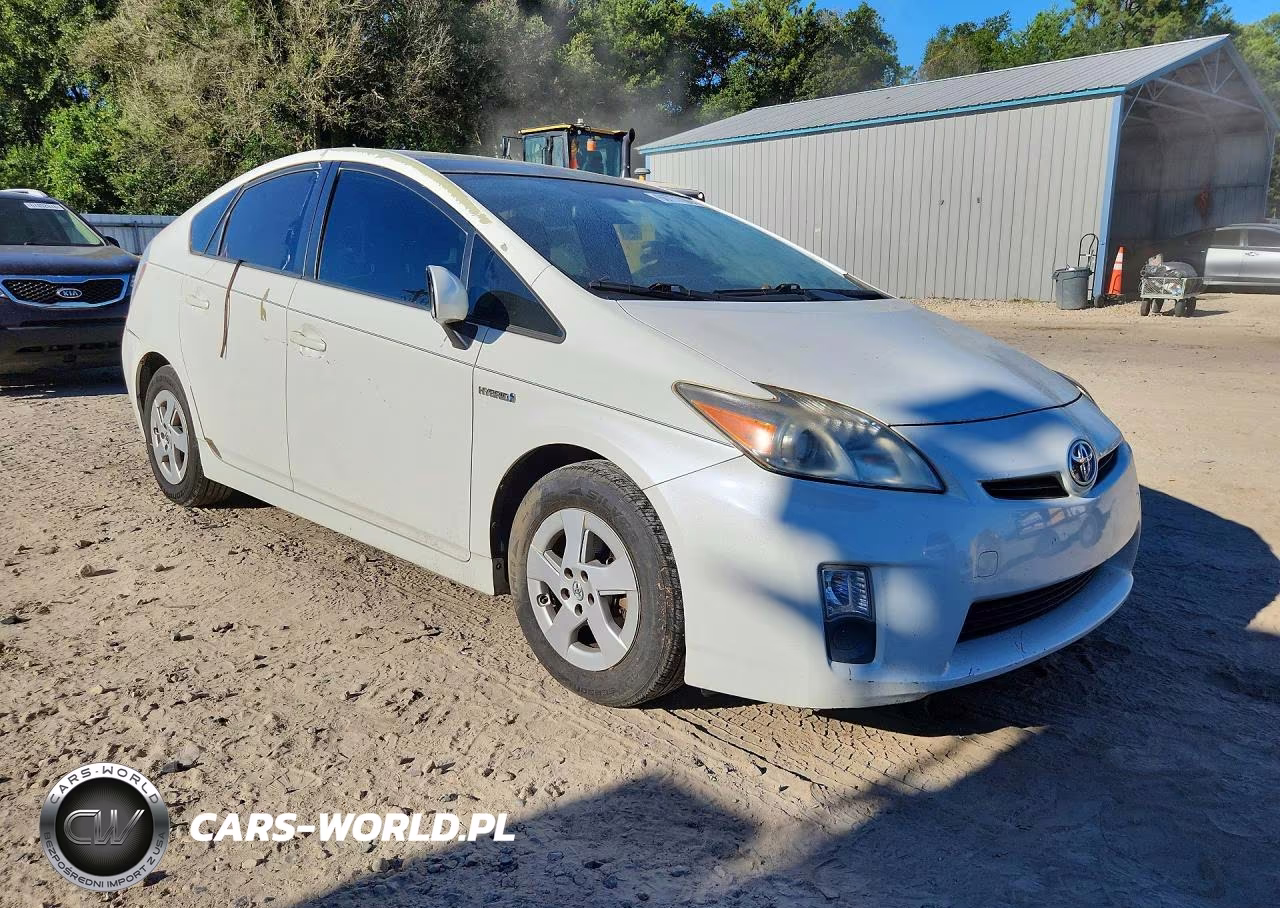 2010 Toyota Prius Iii VIN:JTDKN3DU8A0167023 - 4