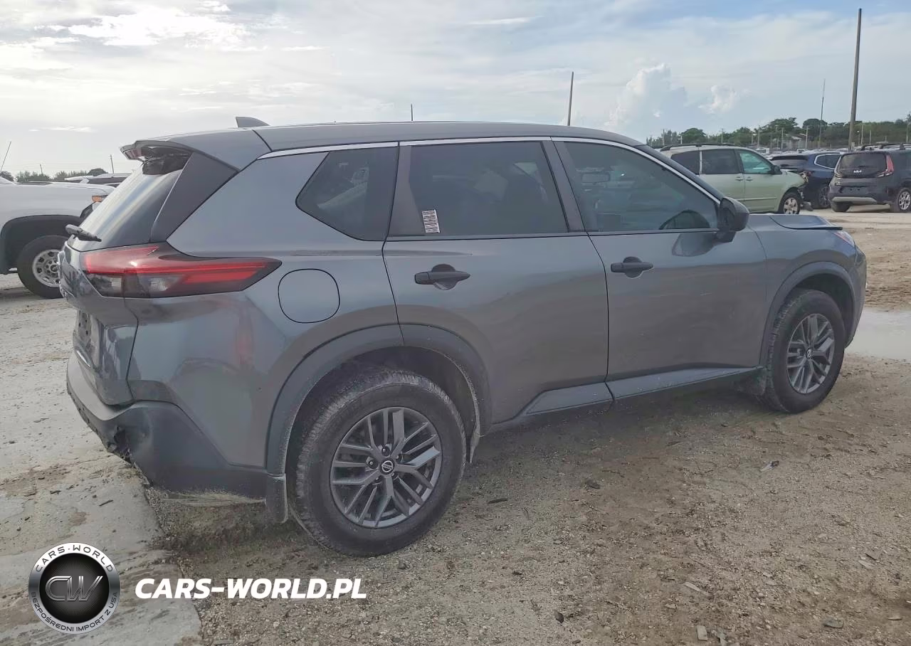 2021 Nissan Rogue S VIN:5N1AT3AA7MC678555 - 3