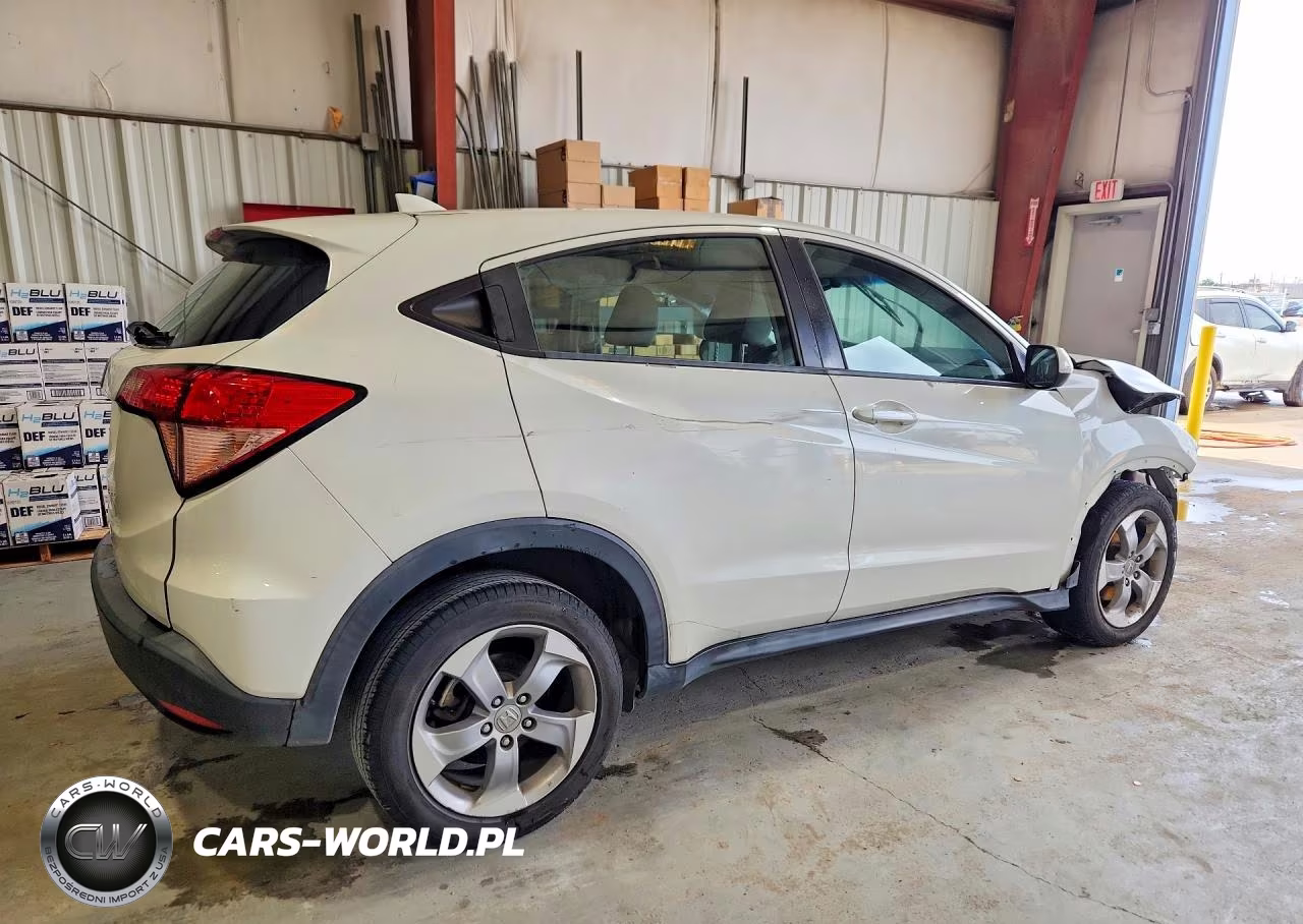 2018 Honda Hr-V Lx VIN:3CZRU5H37JM716927 - 3