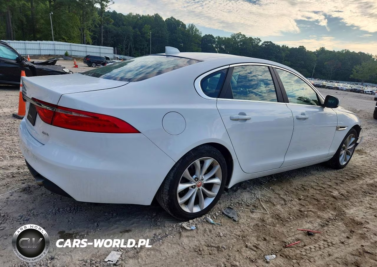 2019 Jaguar Xf Premium VIN:SAJBD4FX1KCY78838 - 3