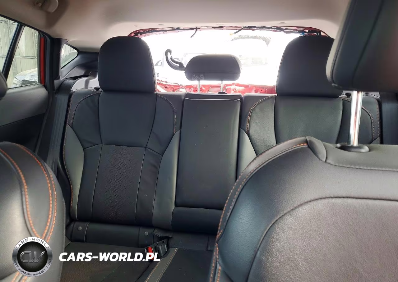 2024 Subaru Crosstrek Limited VIN:4S4GUHM65R3790600 - 10