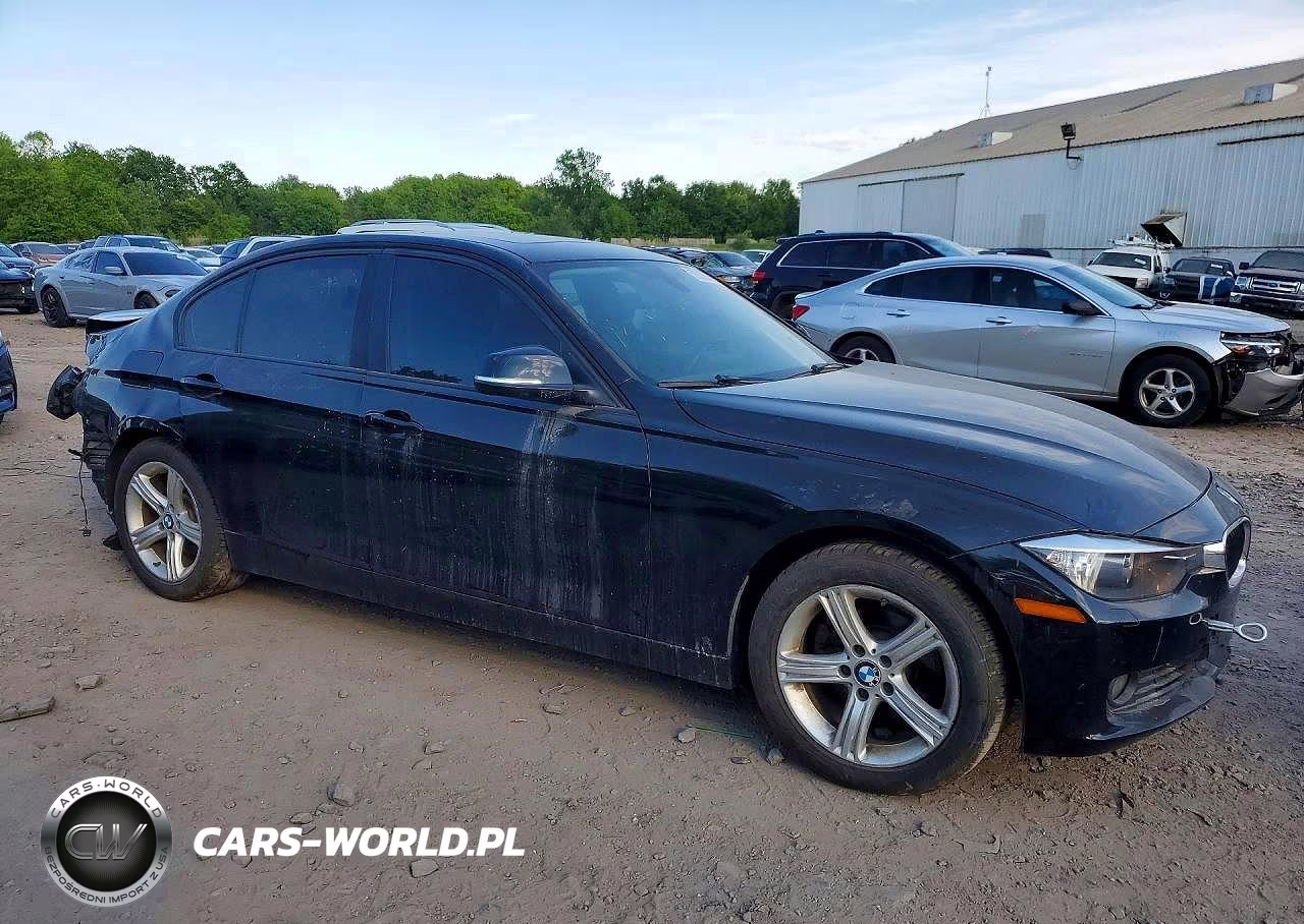 2013 BMW 328I xDrive VIN:WBA3B5G5XDNS02873 - 4