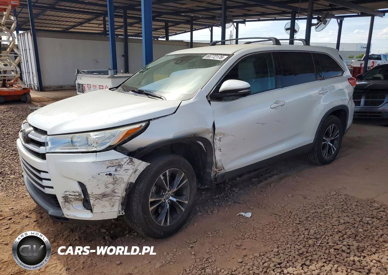 2019 Toyota Highlander Le