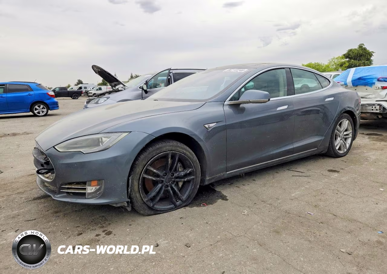 2013 Tesla Model S